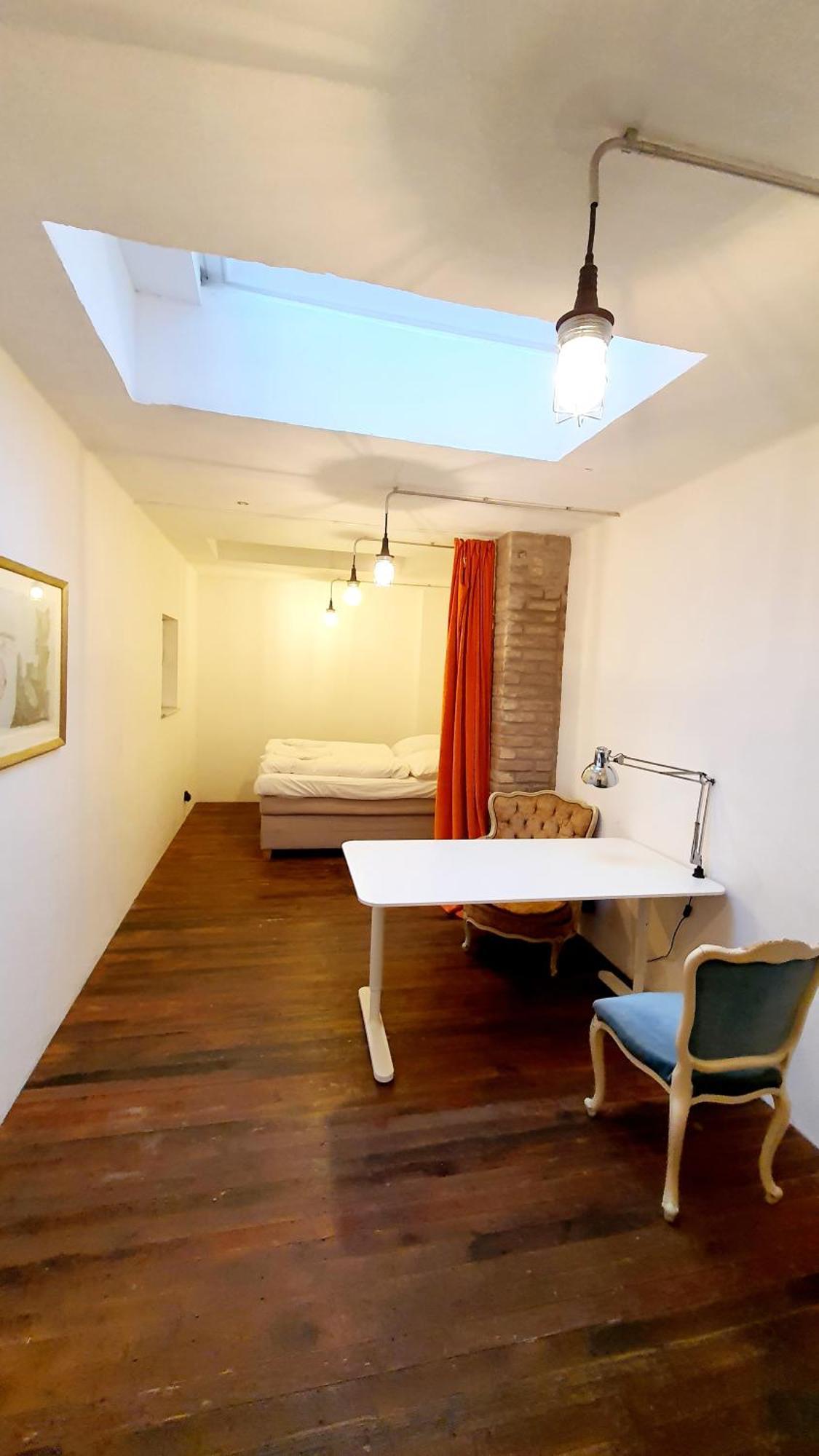 Helles Zimmer Im Loft City Airport City Airport Mannheim Exterior foto
